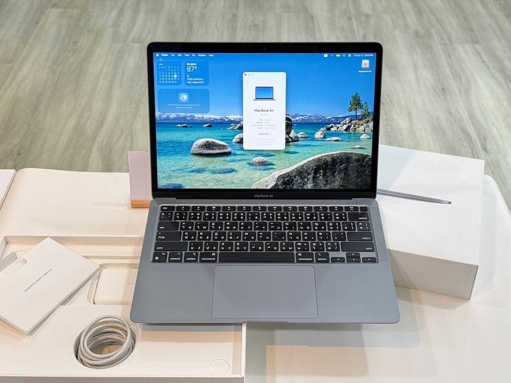 MacBook Air 13-inch, M1, 2020