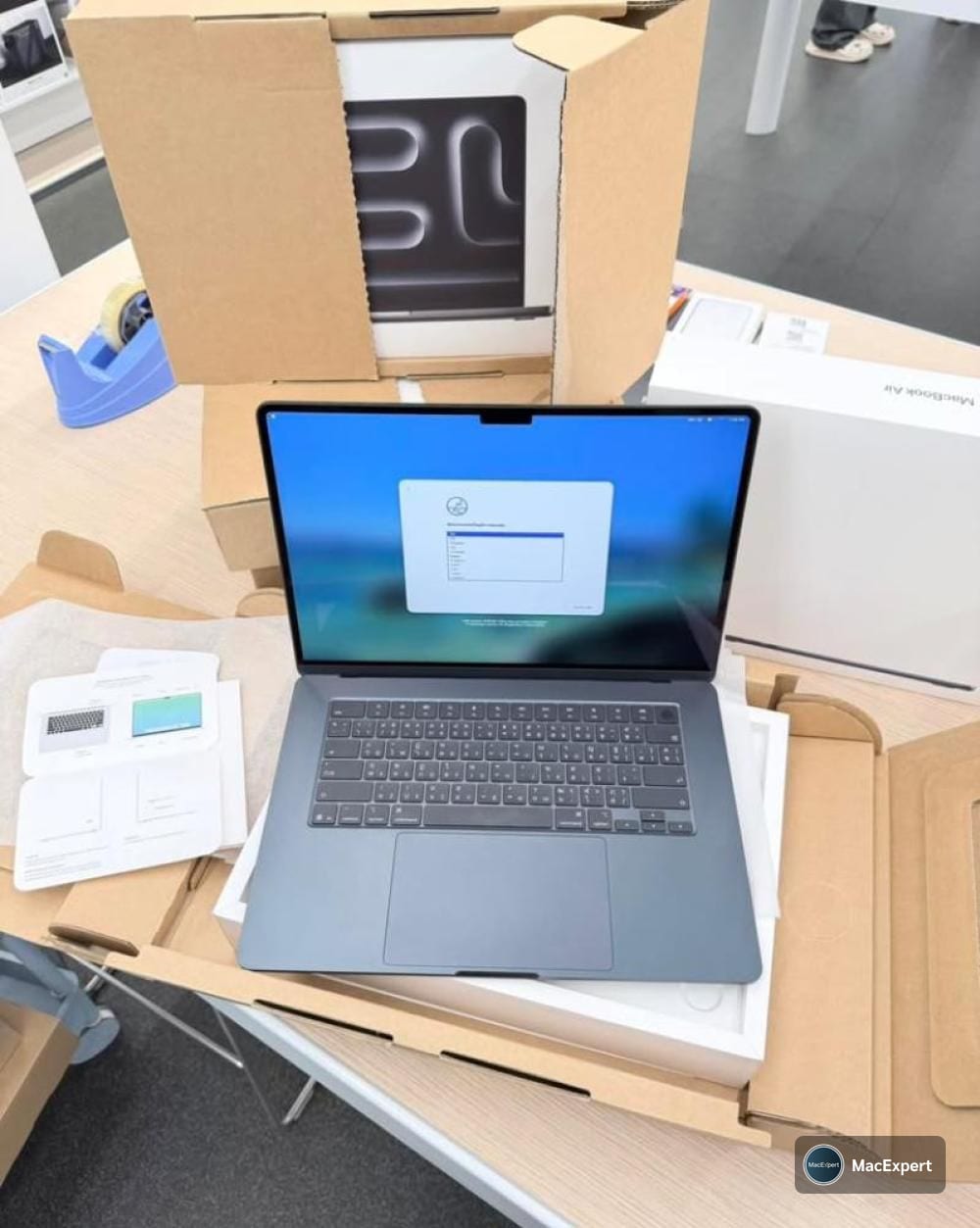 MacBook Air 15-inch, M4, 2025