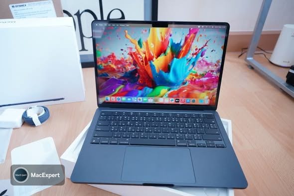 MacBook Air 13-inch, M4, 2025