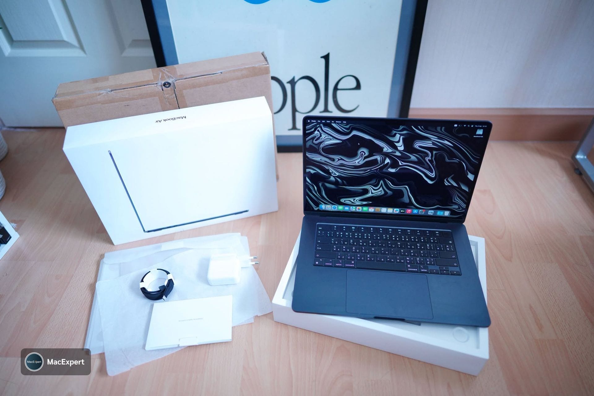 MacBook Air 15-inch, M4, 2025