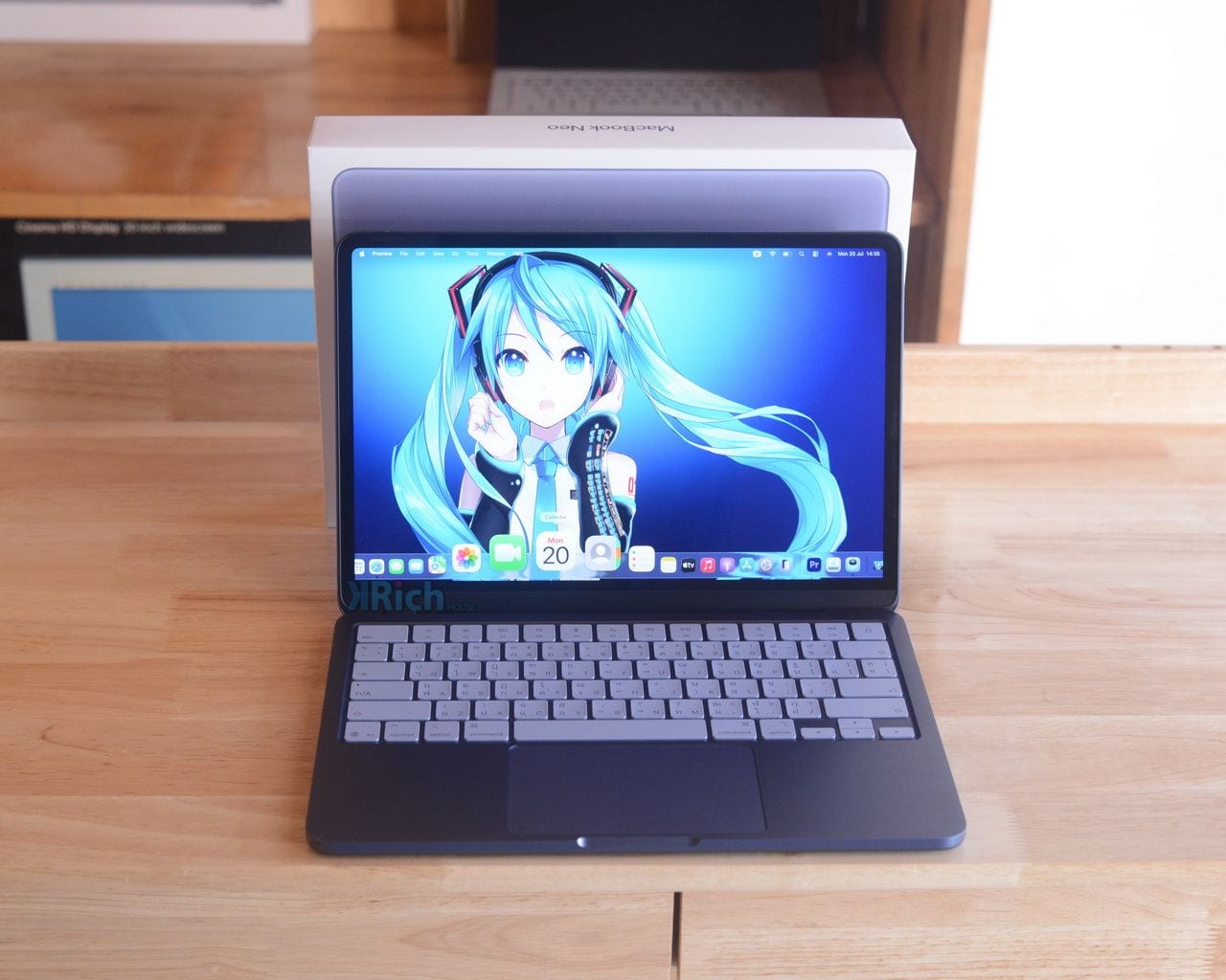 MacBook Neo (13-inch, A18 Pro)