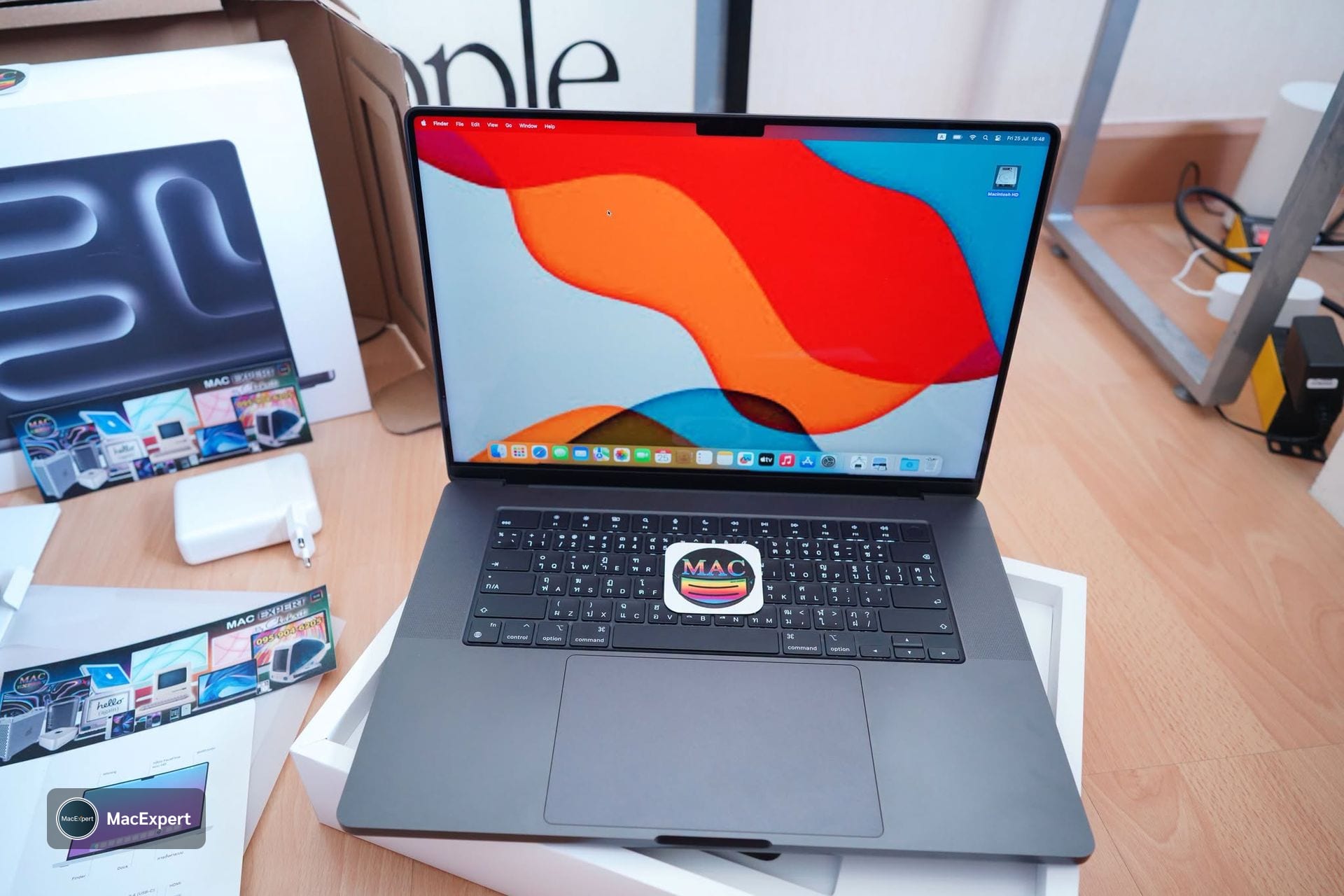 MacBook Pro 16-inch, 2024 (M4 Pro / M4 Max)