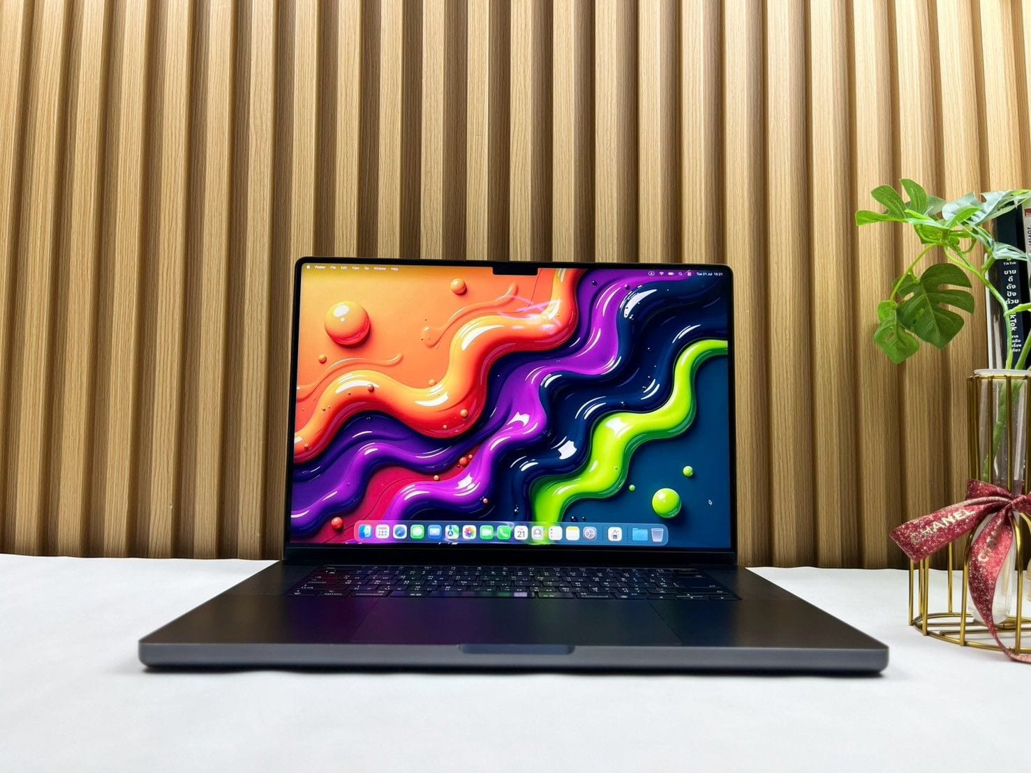 MacBook Pro 16-inch, Nov 2023 (M3 Pro / M3 Max)