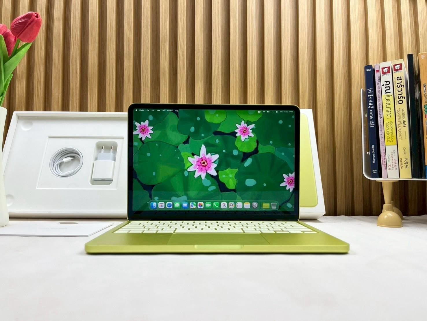 MacBook Neo (13-inch, A18 Pro)