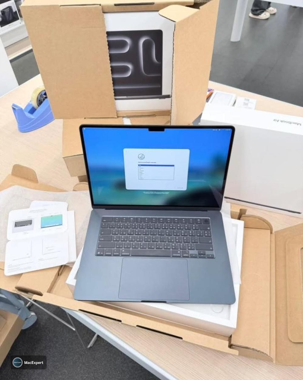MacBook Air 15-inch, M4, 2025