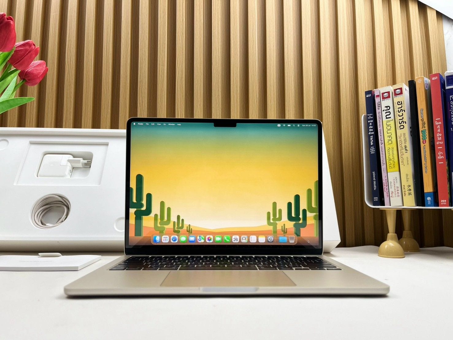 MacBook Air 13-inch, M2, 2022
