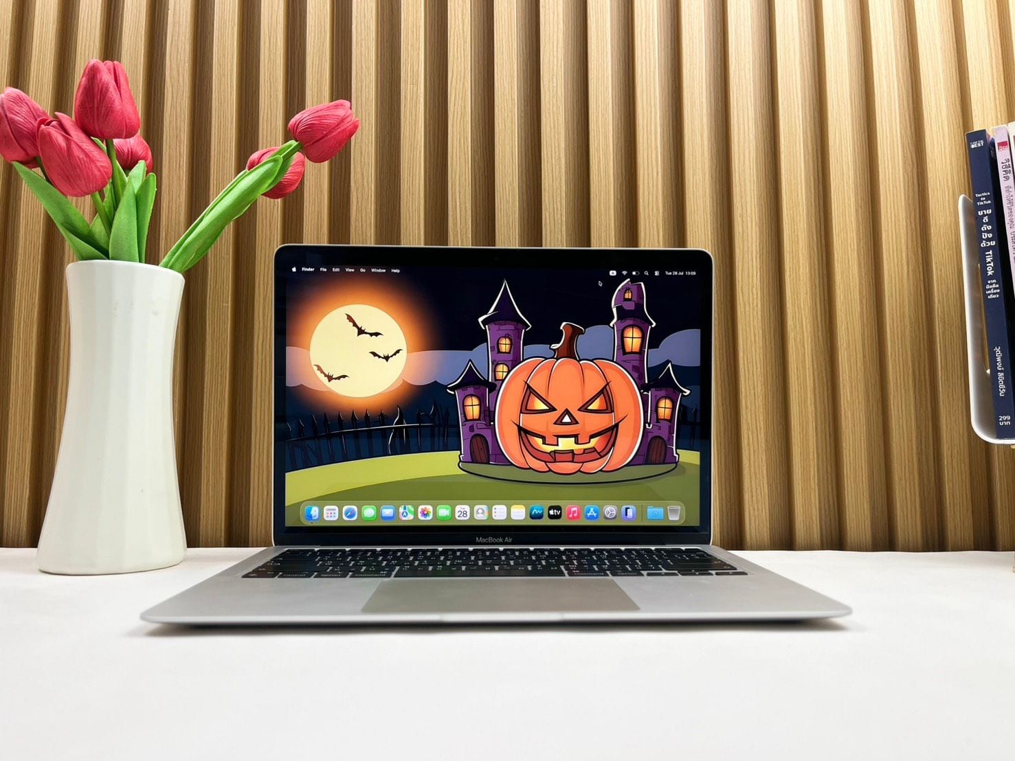 MacBook Air 13-inch, M1, 2020