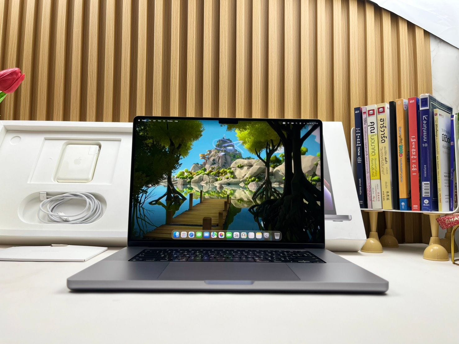 MacBook Pro 16-inch, 2023 (M2 Pro / M2 Max)