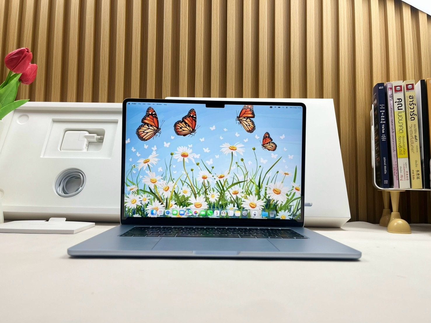 MacBook Air 15-inch, M4, 2025