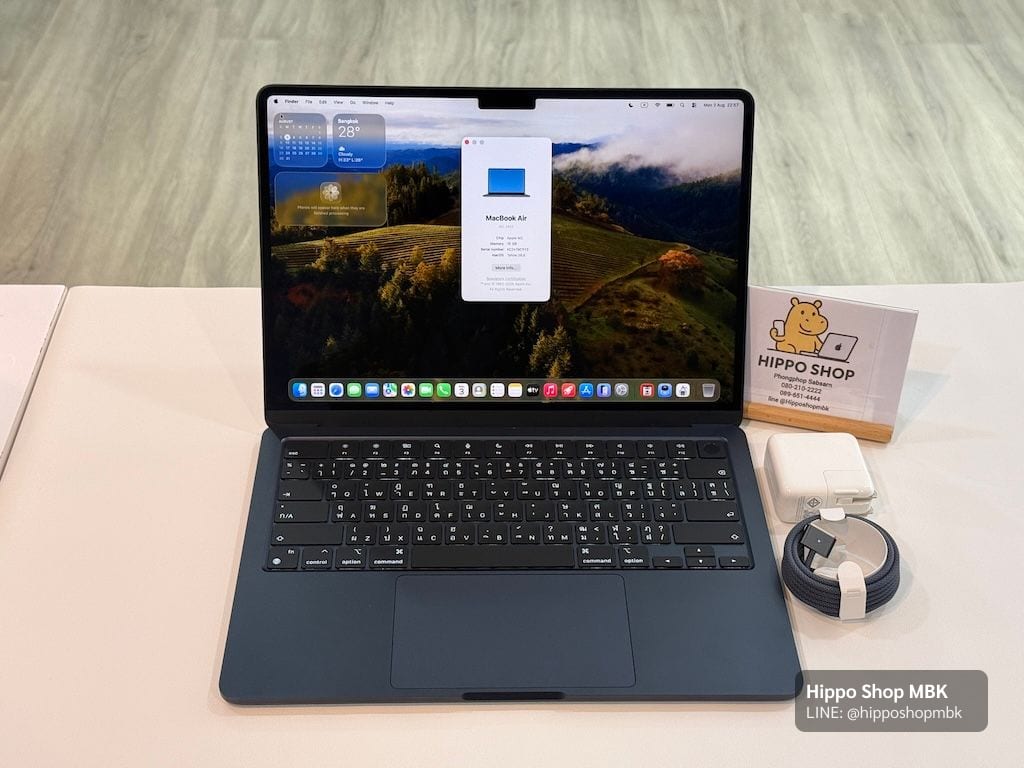 MacBook Air 13-inch, M2, 2022