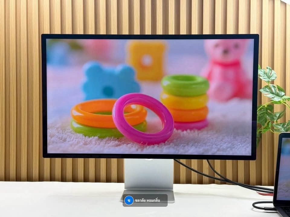 Studio Display XDR 27" 2026