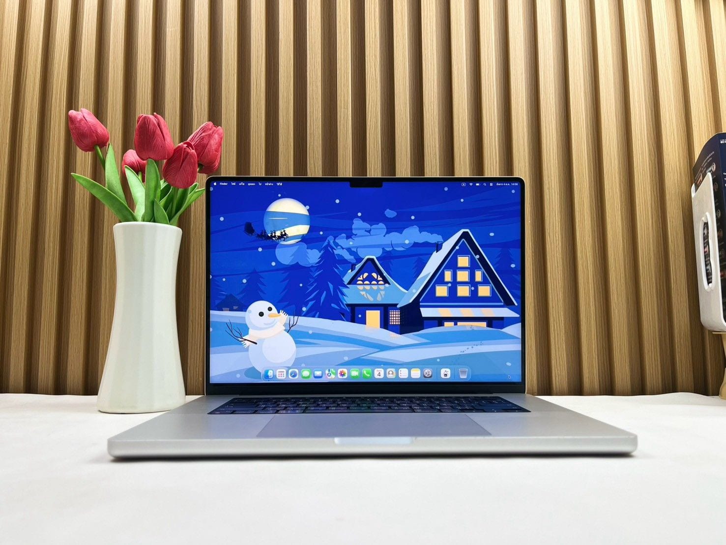 MacBook Pro 16-inch, Nov 2023 (M3 Pro / M3 Max)