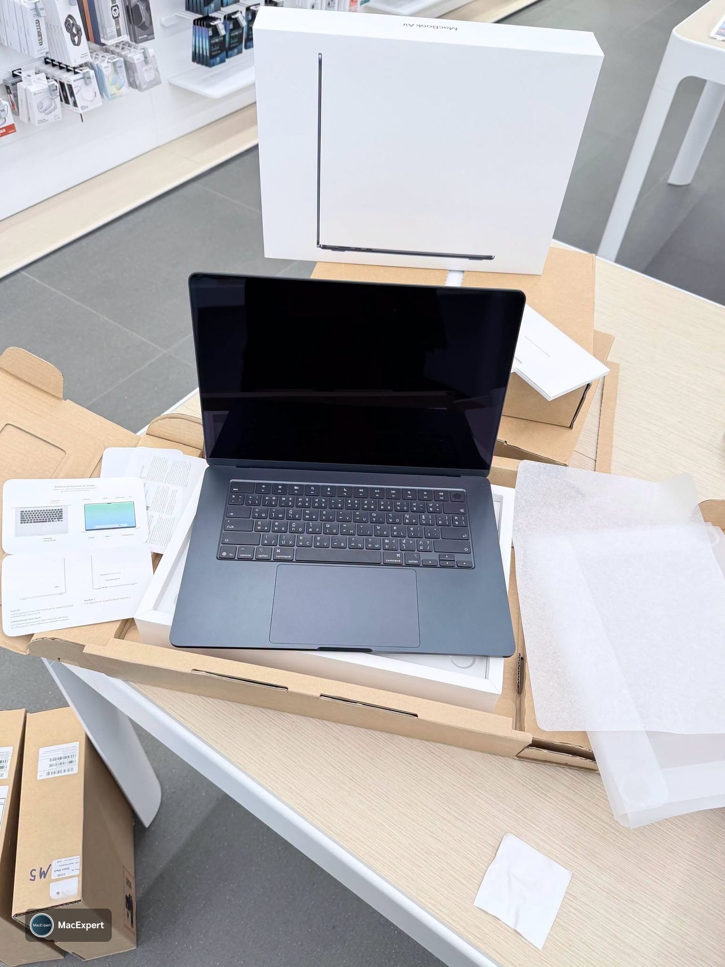MacBook Air 15-inch, M2, 2023