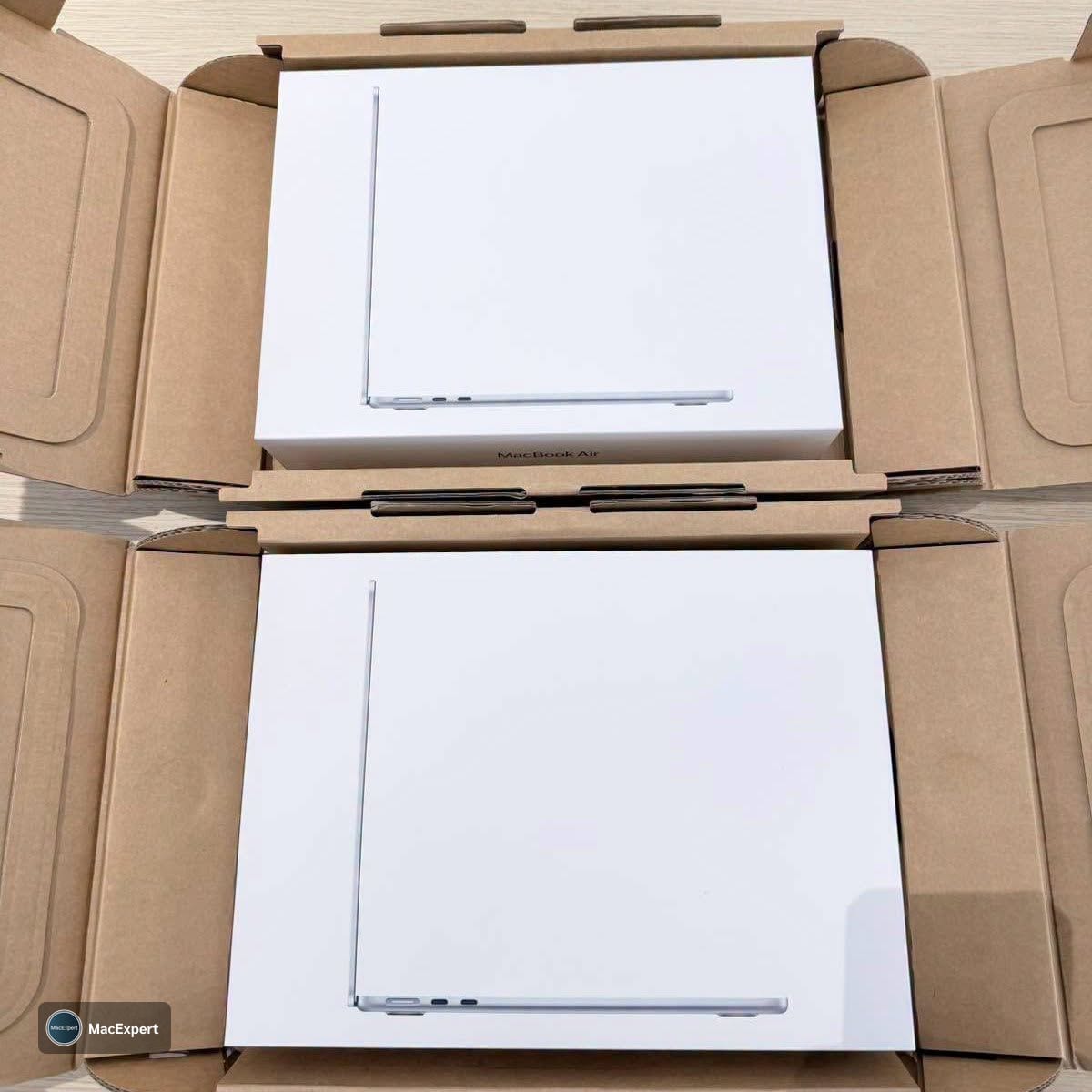 MacBook Air 15-inch, M3, 2024