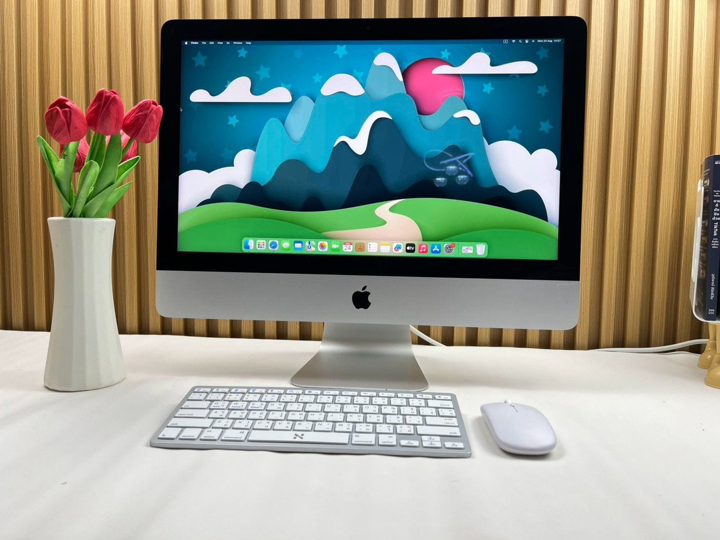 iMac 21.5-Inch (Retina 4K, 2019)