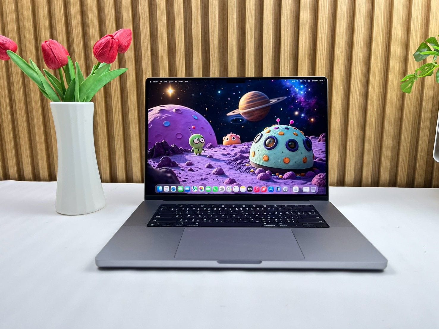 MacBook Pro 16-inch, 2023 (M2 Pro / M2 Max)