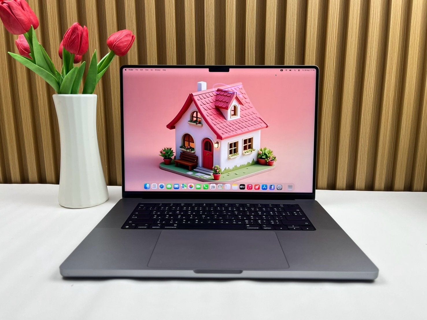MacBook Pro 16-inch, 2021 (M1 Pro / M1 Max)