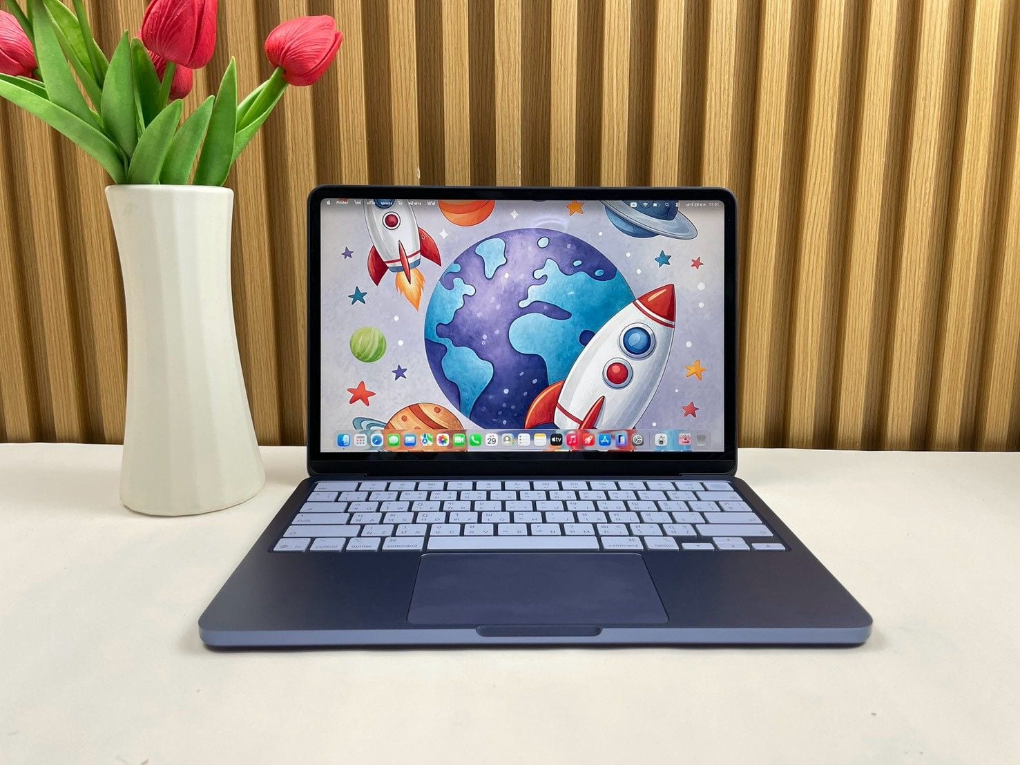MacBook Neo (13-inch, A18 Pro)