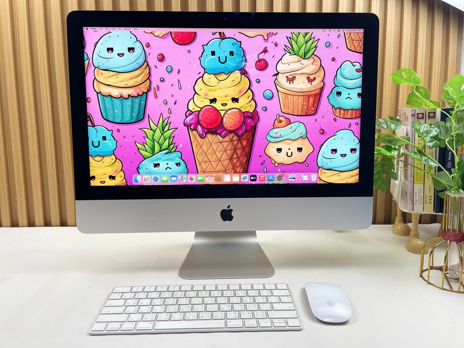iMac 21.5-Inch (Retina 4K, 2019)