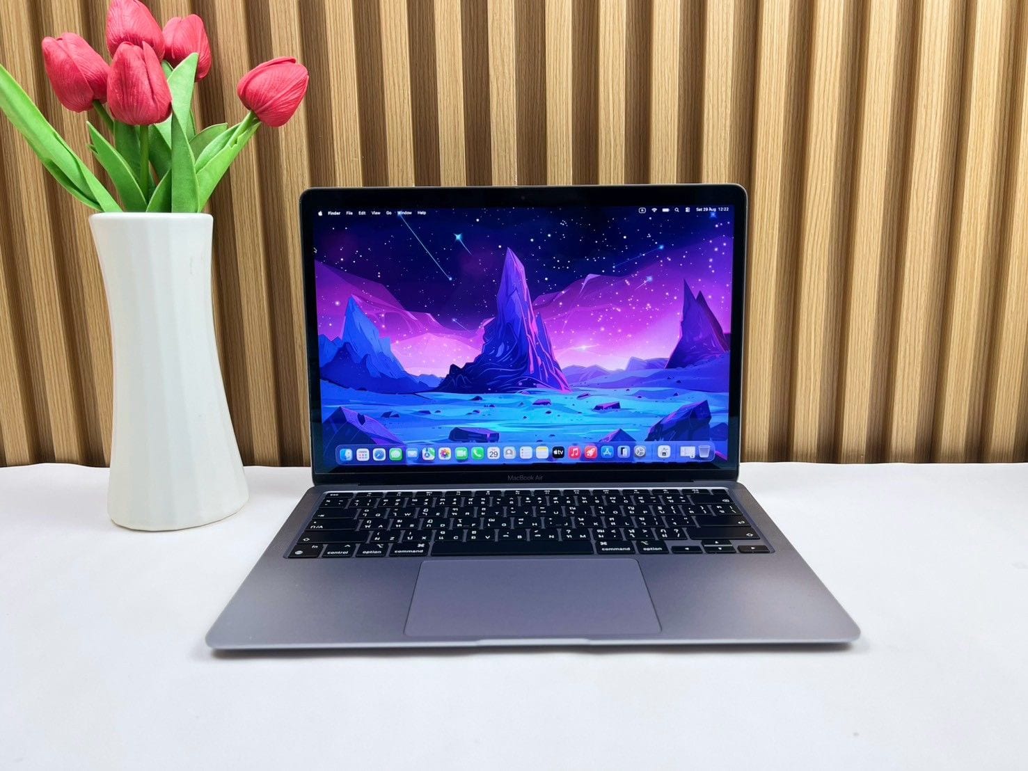 MacBook Air 13-inch, M1, 2020