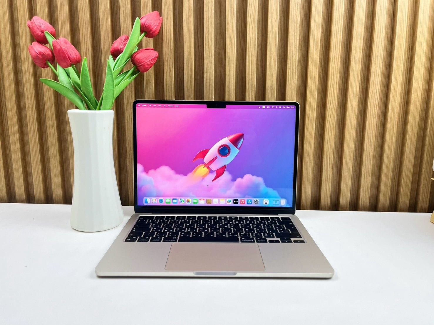 MacBook Air 13-inch, M2, 2022