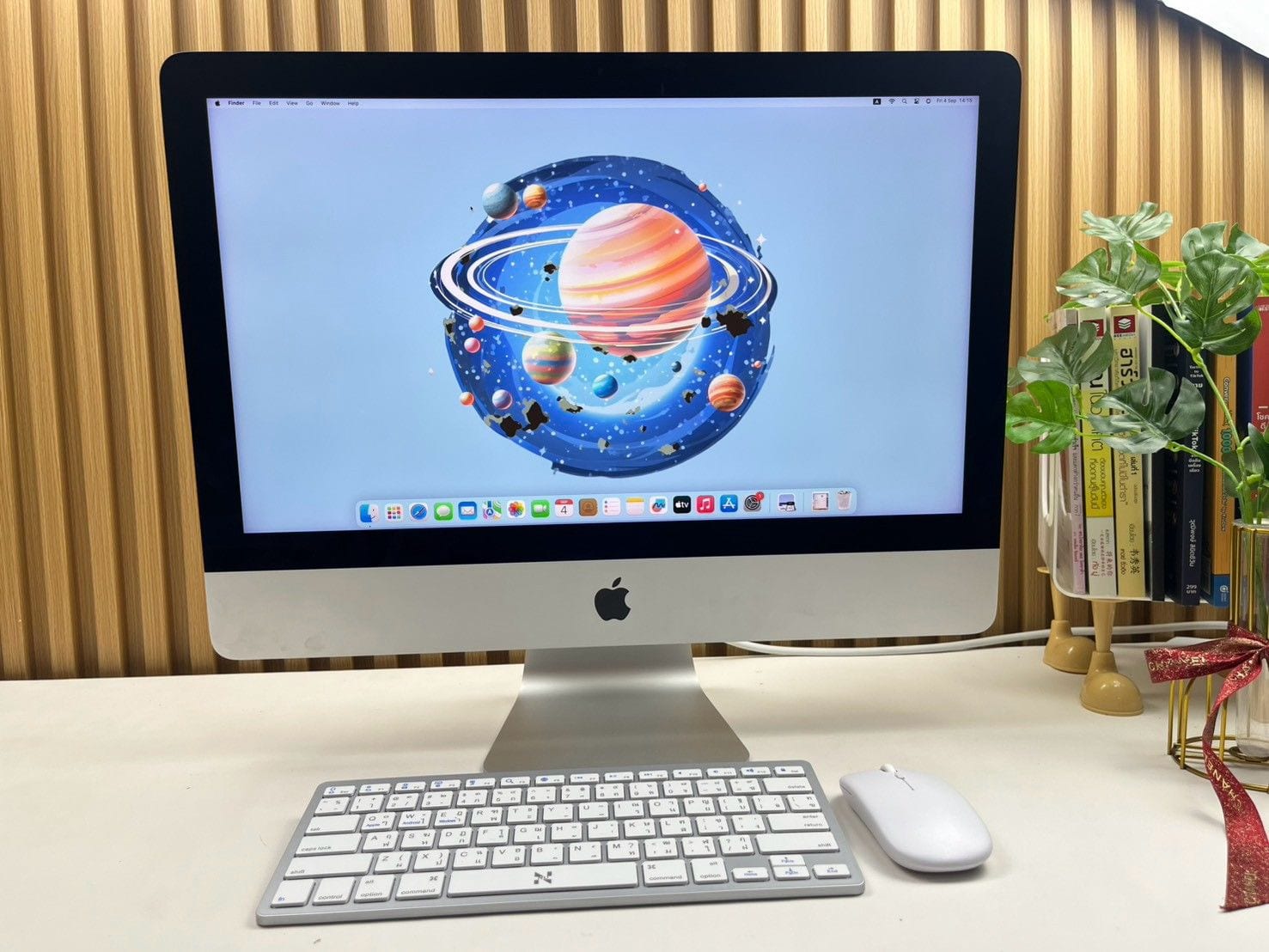 iMac 21.5-Inch (Retina 4K, 2019)