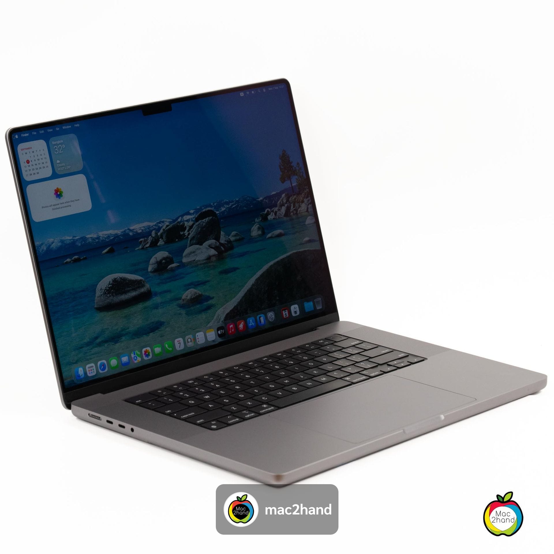 MacBook Pro 16-inch, 2021 (M1 Pro / M1 Max)