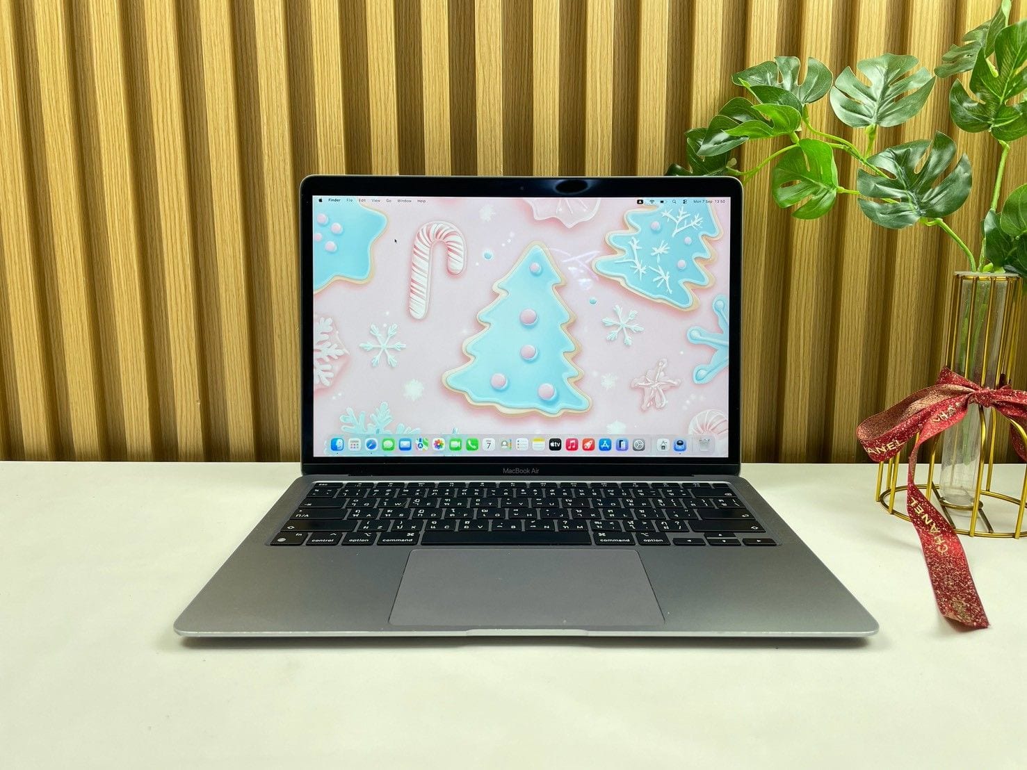 MacBook Air 13-inch, M1, 2020