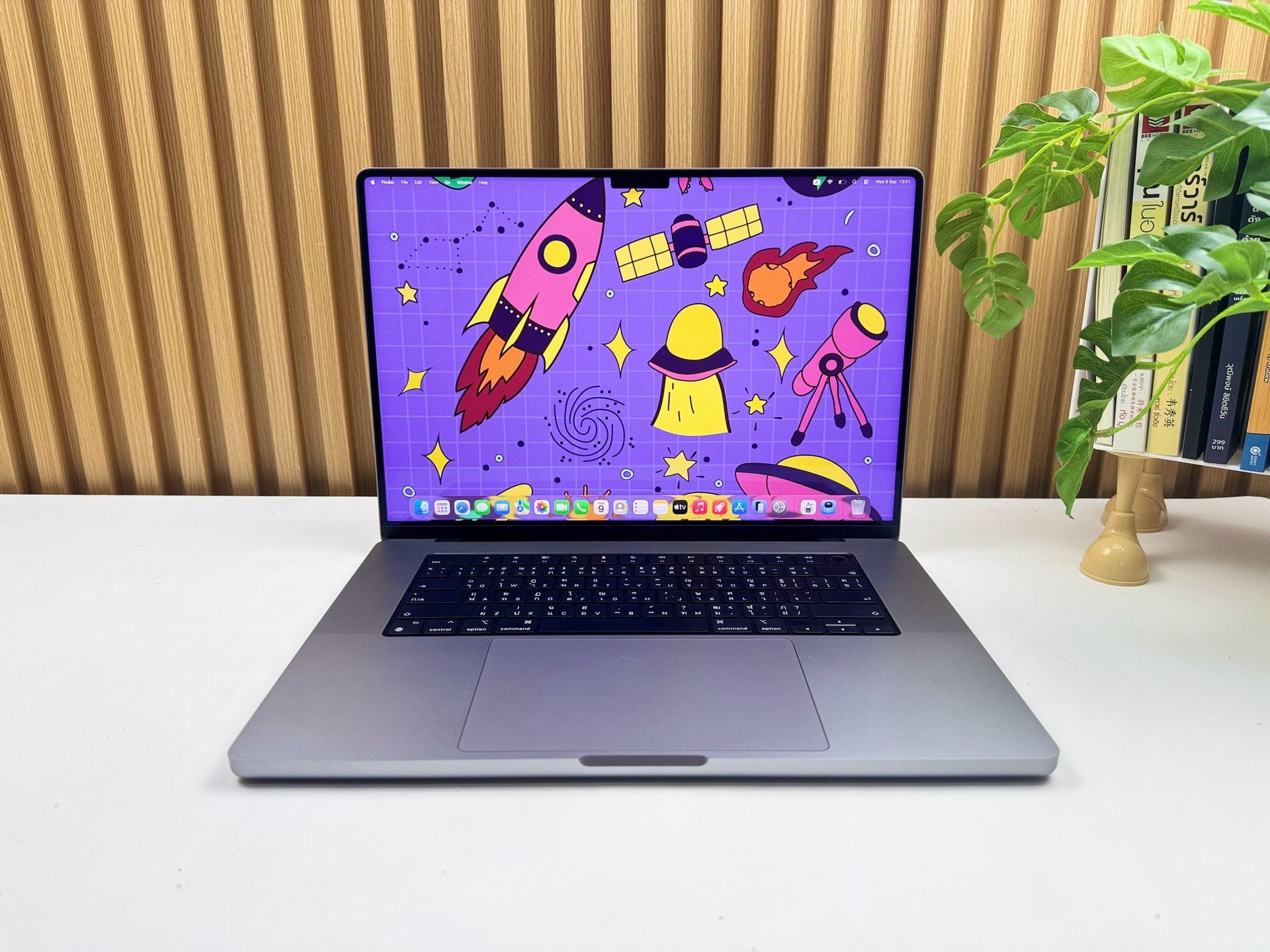 MacBook Pro 16-inch, 2021 (M1 Pro / M1 Max)