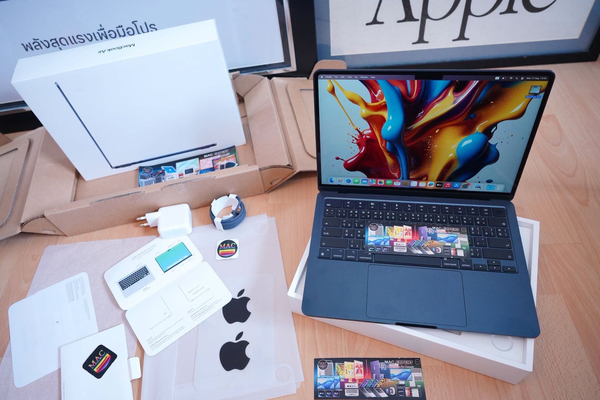 MacBook Air 13-inch, M2, 2022