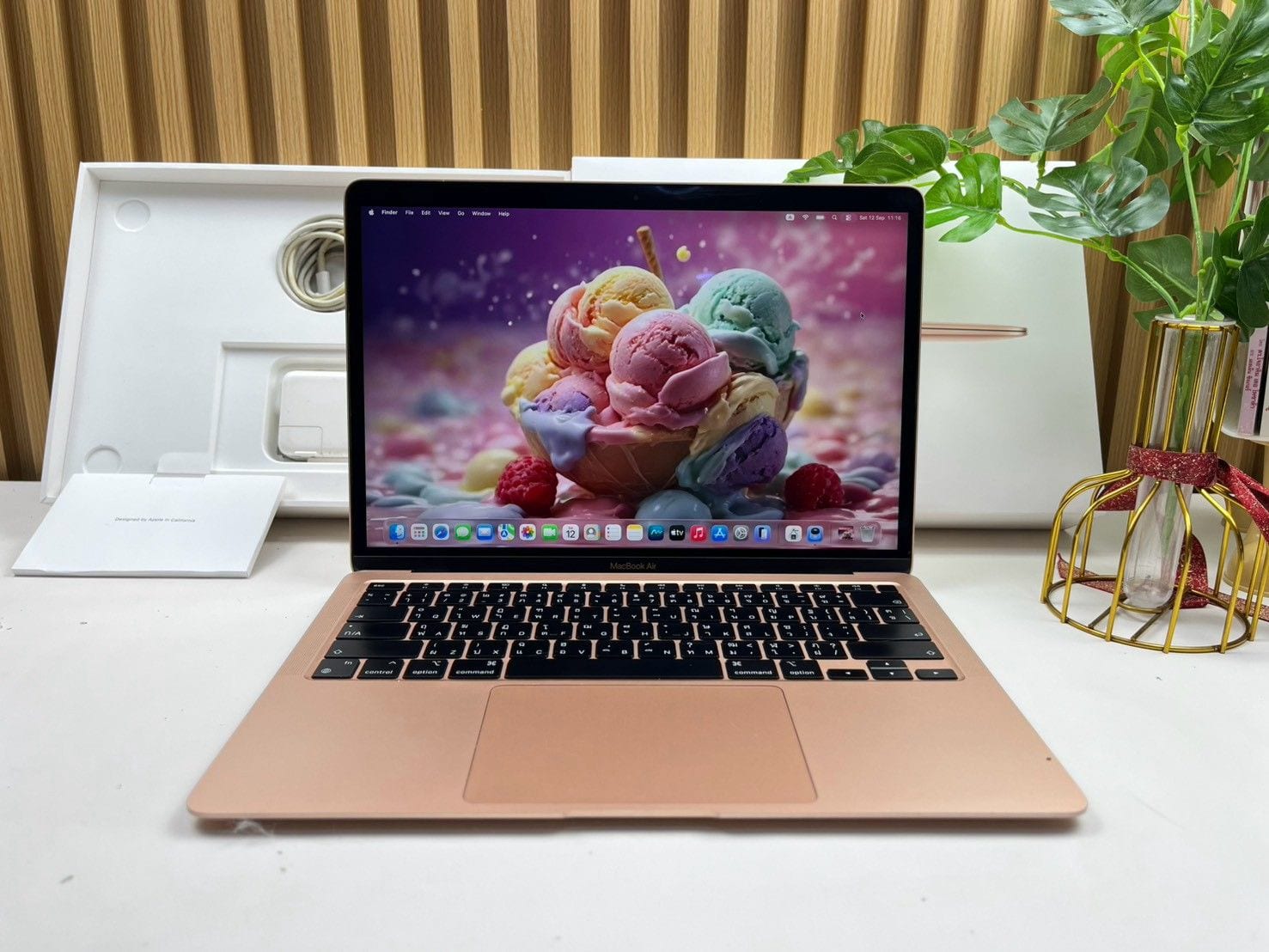 MacBook Air 13-inch, M1, 2020