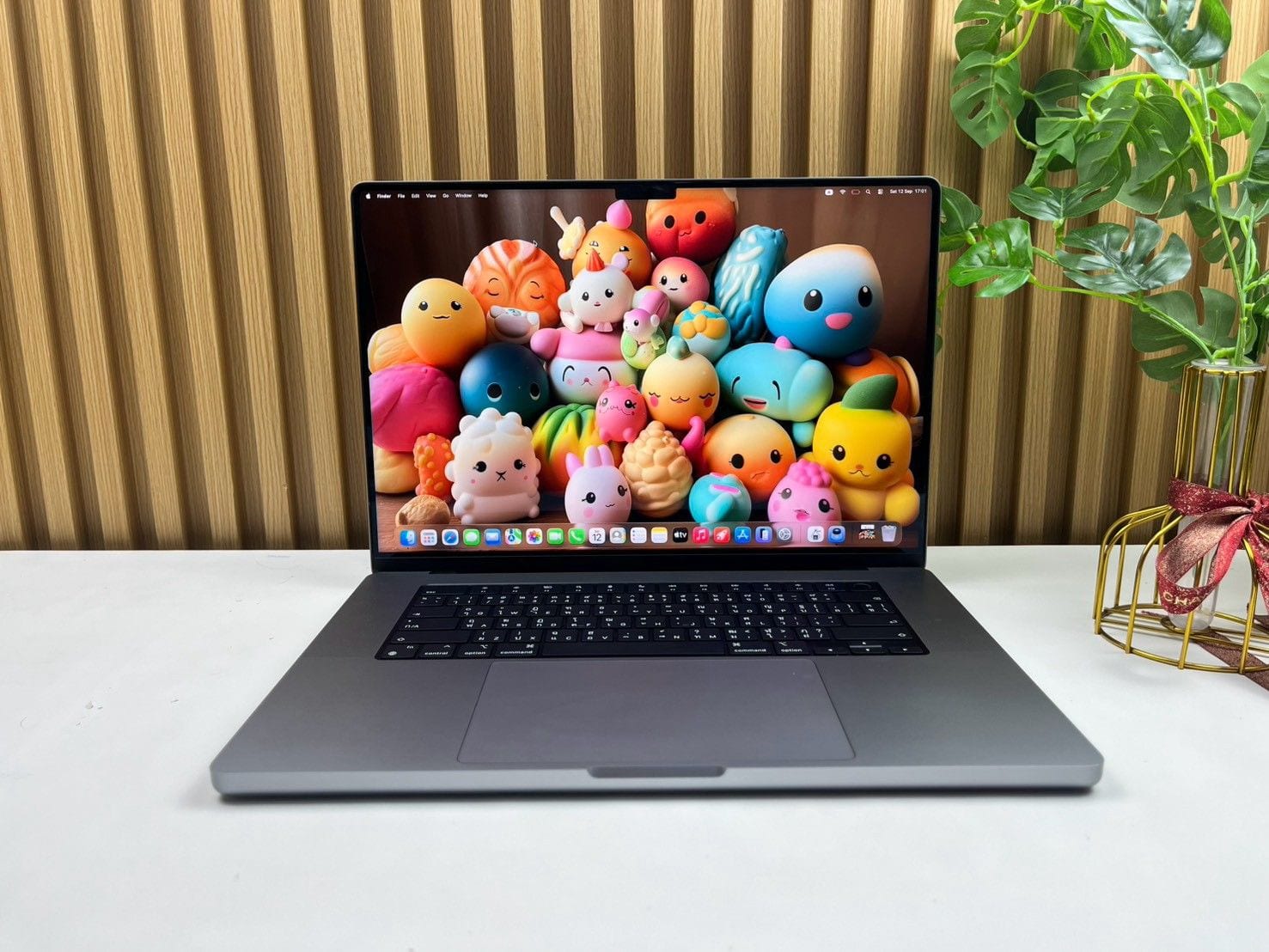 MacBook Pro 16-inch, 2021 (M1 Pro / M1 Max)