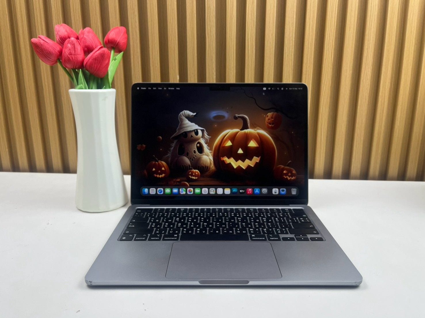 MacBook Air 13-inch, M2, 2022 MacBook Air 13-inch M2 2022 Ram8GB SSD512GB Space gray