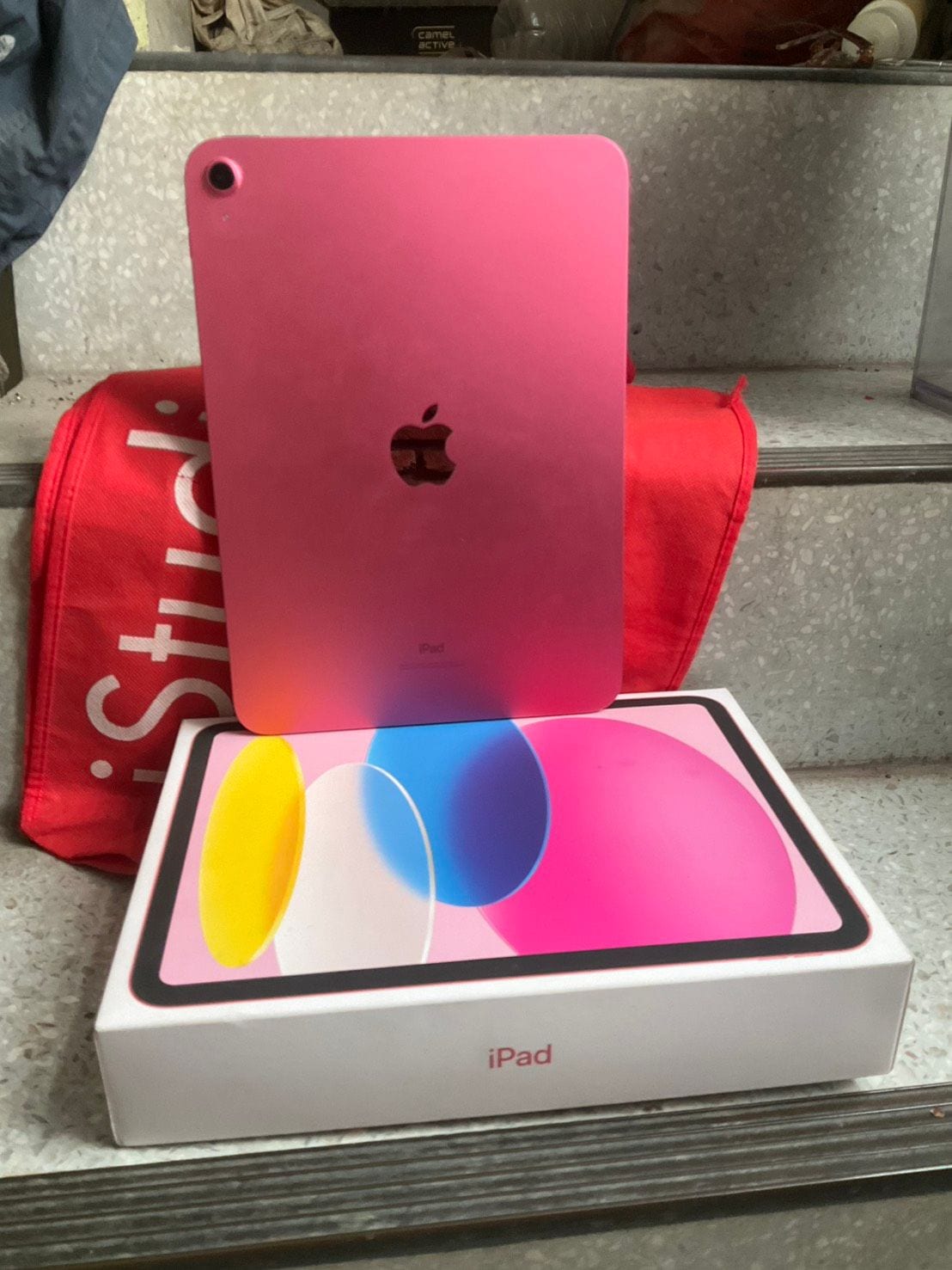 iPad (10th generation, 10.9-inch, 2022)