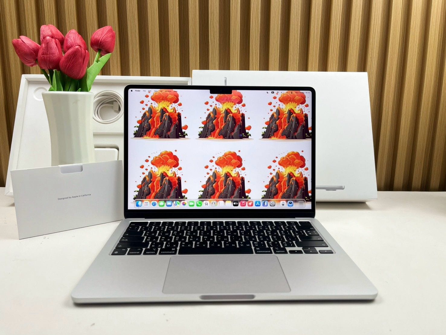 MacBook Air 13-inch, M2, 2022