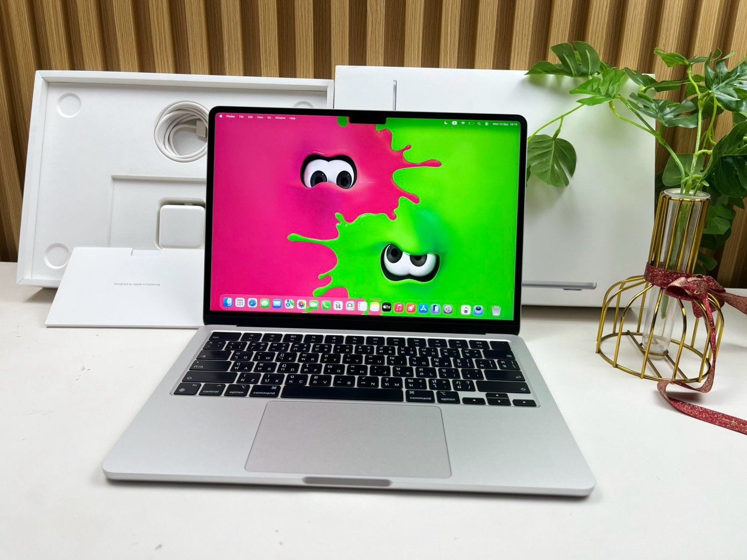 MacBook Air 13-inch, M2, 2022