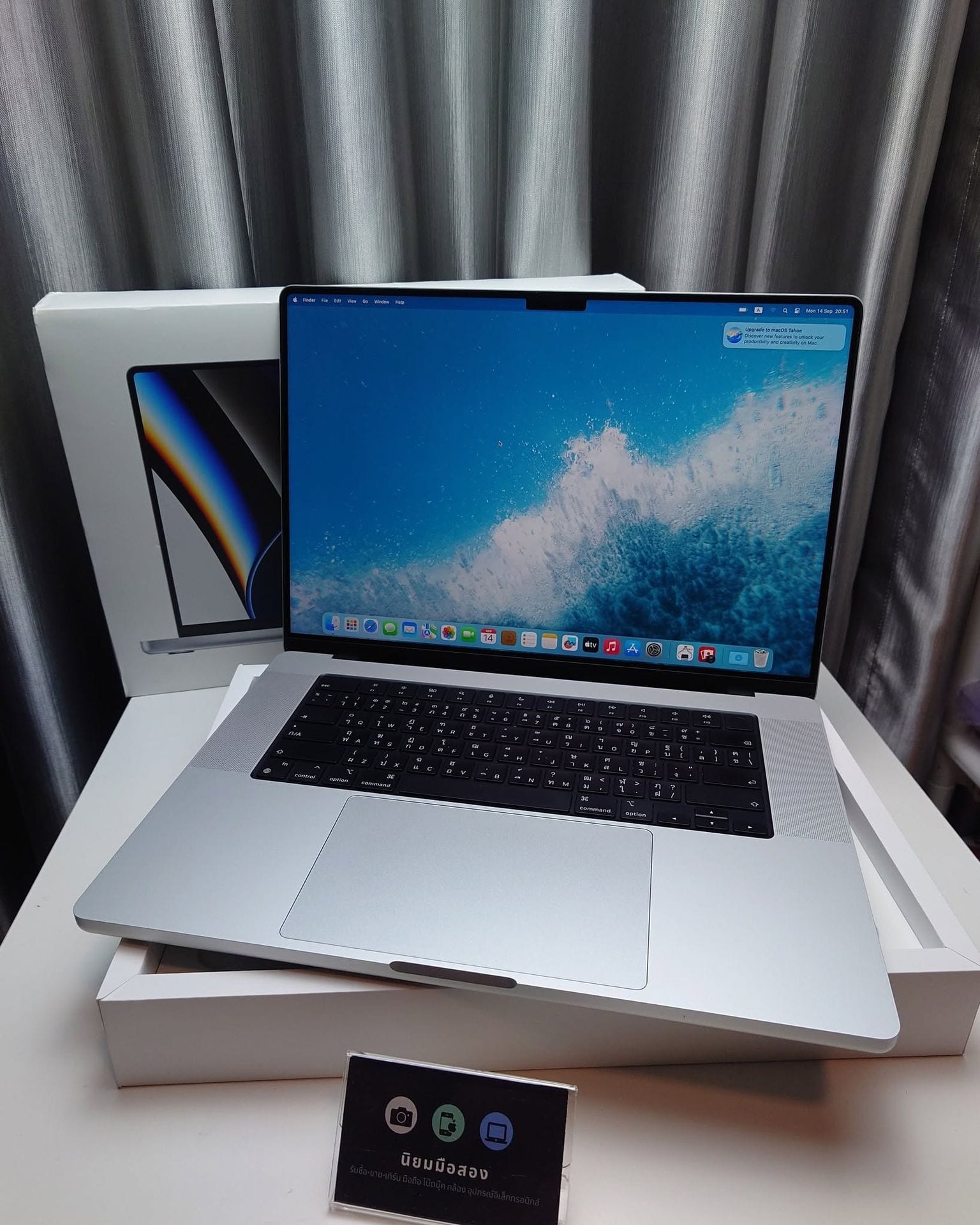 MacBook Pro 16-inch, 2021 (M1 Pro / M1 Max) สภาพสวย อุปกรณ์ครบกล่อง (10 Core) Ram 16Gb สั่งเพิ่มSsd 1T